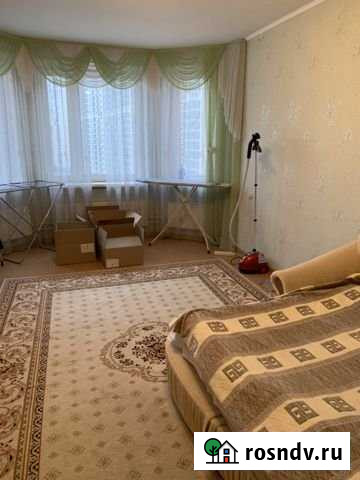 Комната 18 м² в 3-ком. кв., 13/17 эт. в аренду на длительный срок в Красногорске Московской области Красногорск - изображение 1