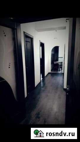 2-комнатная квартира, 78 м², 5/6 эт. в аренду посуточно в Благовещенске Амурской области Благовещенск - изображение 1