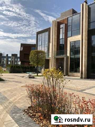 Таунхаус 277 м² на участке 2 сот. на продажу в Павловской Слободе Павловская Слобода - изображение 1