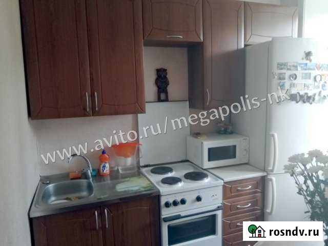 4-комнатная квартира, 67 м², 3/5 эт. на продажу в Новокузнецке Новокузнецк - изображение 1