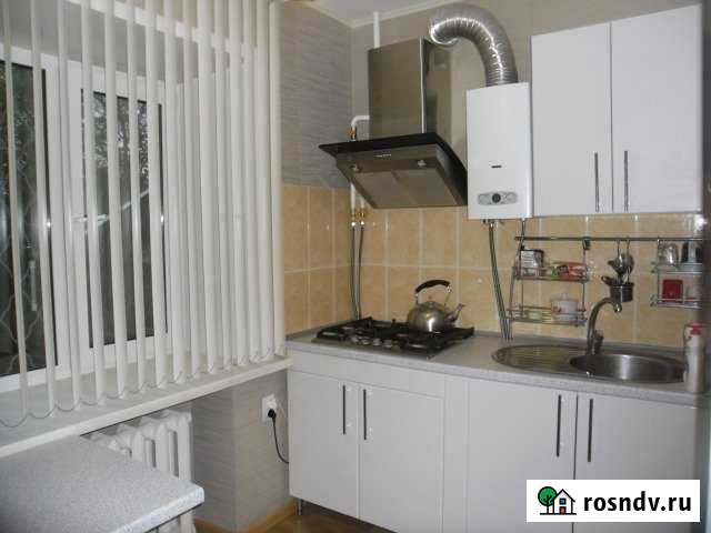 2-комнатная квартира, 37 м², 1/4 эт. в аренду посуточно в Балаково Балаково - изображение 1