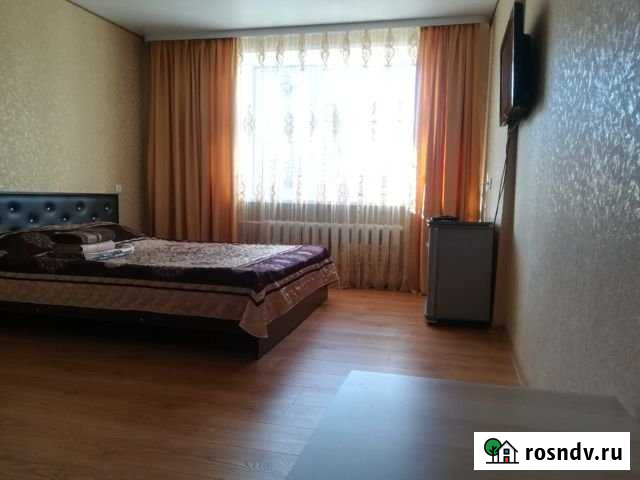 1-комнатная квартира, 36 м², 3/5 эт. в аренду посуточно в Черкесске Черкесск - изображение 1