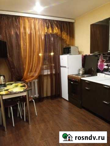 2-комнатная квартира, 54 м², 2/5 эт. в аренду посуточно в Кировске Мурманской области Кировск - изображение 1