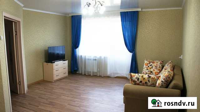 1-комнатная квартира, 50 м², 3/6 эт. в аренду посуточно в Белогорске Амурской области Белогорск - изображение 1