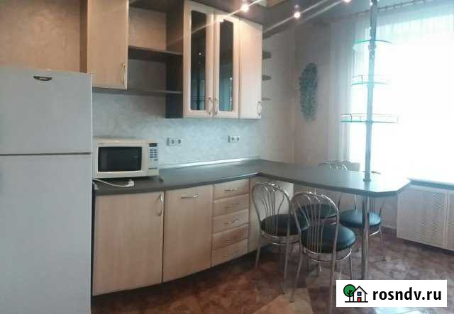 3-комнатная квартира, 120 м², 4/4 эт. в аренду на длительный срок в Калининграде Калининград - изображение 1