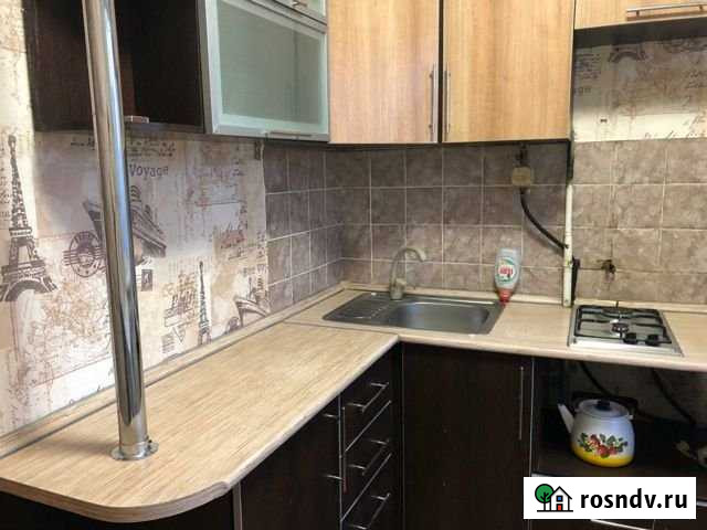 3-комнатная квартира, 56 м², 5/5 эт. в аренду на длительный срок в Бийске Бийск - изображение 1