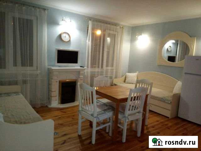 Коттедж 140 м² на участке 1 сот. в аренду на длительный срок в Ялте Ялта - изображение 1