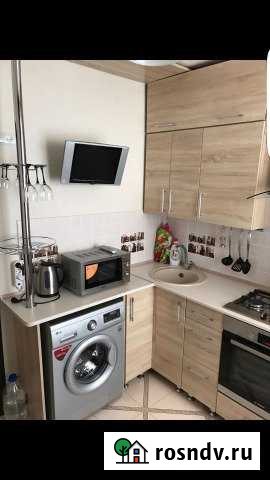 1-комнатная квартира, 33 м², 1/3 эт. в аренду посуточно в Белой Калитве Белая Калитва - изображение 1