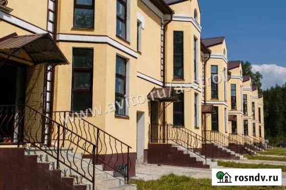 Таунхаус 224 м² на участке 1 сот. на продажу в Тобольске Тобольск