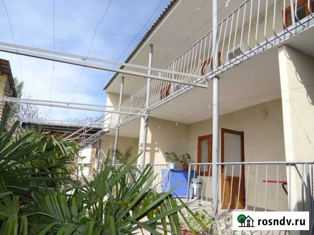 Дом 200 м² на участке 5 сот. на продажу в Морском Морское - изображение 1