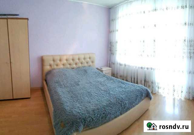 2-комнатная квартира, 54 м², 3/9 эт. в аренду посуточно в Балаково Балаково - изображение 1