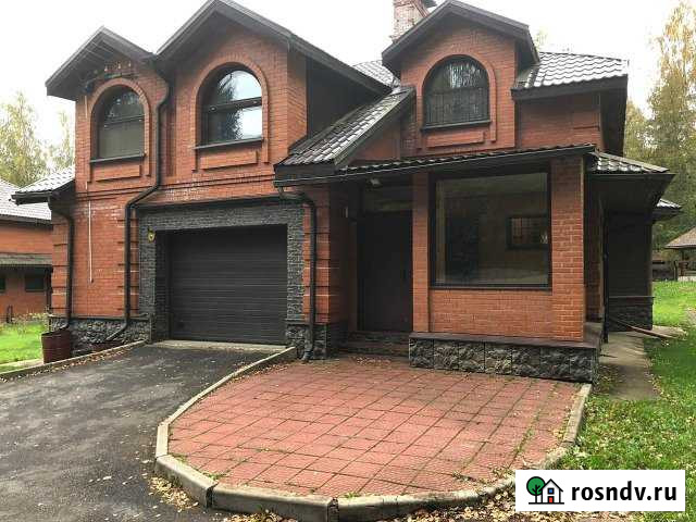 Коттедж 230 м² на участке 12 сот. в аренду посуточно в Санкт-Петербурге Санкт-Петербург - изображение 1