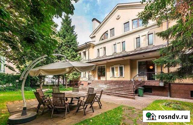 Дом 1040 м² на участке 14 сот. в аренду на длительный срок в Москве Москва - изображение 1