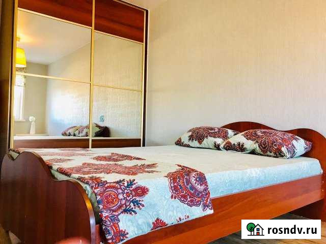 2-комнатная квартира, 50 м², 4/5 эт. в аренду посуточно в Кемерово Кемерово - изображение 1