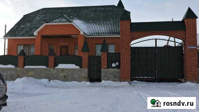 Коттедж 190 м² на участке 15 сот. в аренду посуточно в Кувандыке Кувандык - изображение 1