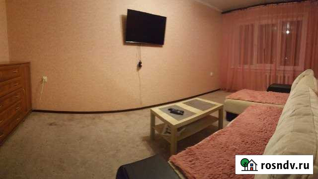 2-комнатная квартира, 43 м², 3/5 эт. в аренду посуточно в Кировске Мурманской области Кировск - изображение 1