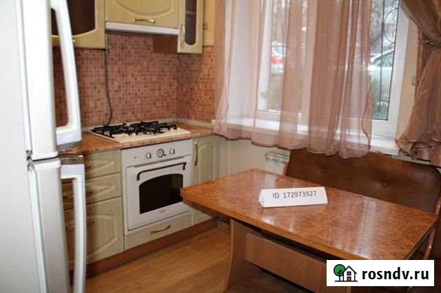 2-комнатная квартира, 53 м², 1/3 эт. в аренду посуточно в Севастополе Севастополь - изображение 1