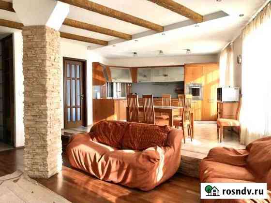 4-комнатная квартира, 160 м², 4/5 эт. на продажу в Волгограде Волгоград