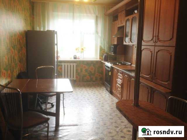 3-комнатная квартира, 74 м², 4/9 эт. в аренду посуточно в Ульяновске Ульяновск - изображение 1