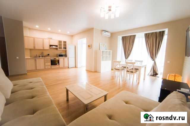 2-комнатная квартира, 65 м², 7/20 эт. в аренду посуточно в Хабаровске Хабаровск - изображение 1