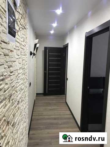 2-комнатная квартира, 45 м², 1/4 эт. в аренду посуточно в Артеме Артем - изображение 1