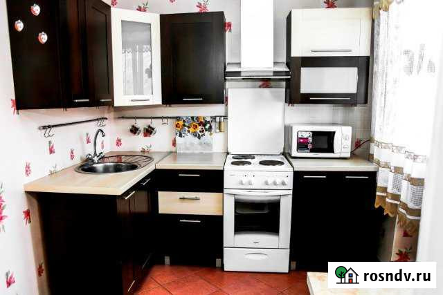 1-комнатная квартира, 32 м², 1/5 эт. в аренду посуточно в Ленинске-Кузнецком Ленинск-Кузнецкий - изображение 1