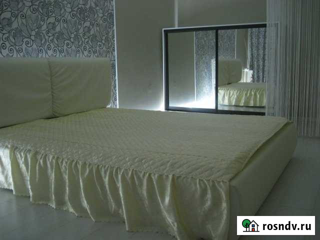 1-комнатная квартира, 33 м², 5/10 эт. в аренду посуточно в Магнитогорске Магнитогорск - изображение 1