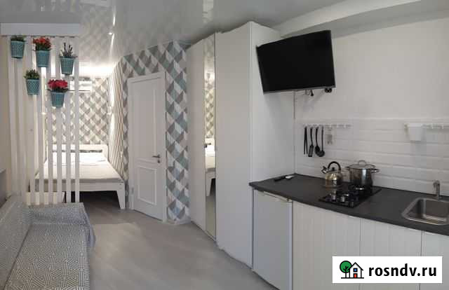 Коттедж 60 м² на участке 1 сот. в аренду посуточно в Новом Свете Республики Крым Новый Свет - изображение 1