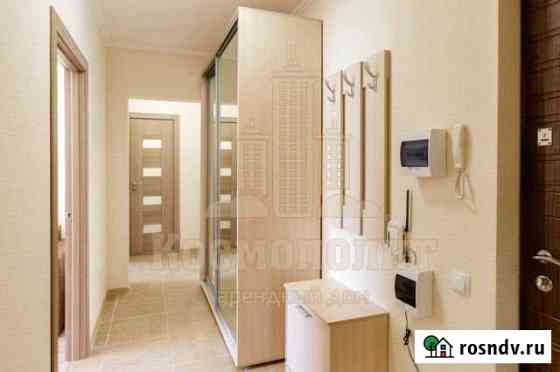 2-комнатная квартира, 54.5 м², 1/9 эт. в аренду на длительный срок в Симферополе Симферополь