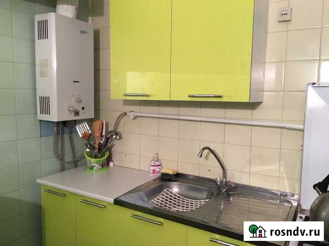 3-комнатная квартира, 60 м², 1/5 эт. в аренду на длительный срок в Астрахани Астрахань - изображение 1