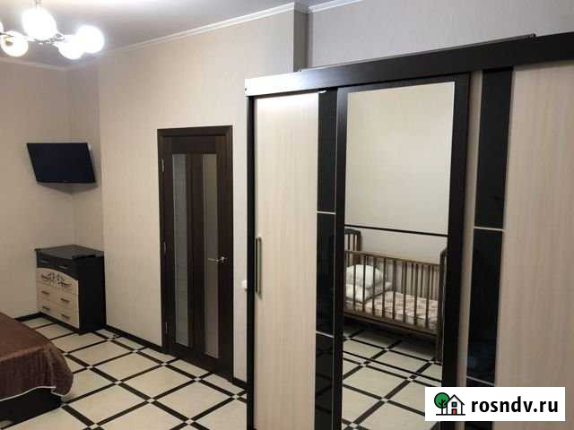 1-комнатная квартира, 45 м², 5/6 эт. в аренду на длительный срок в Геленджике Геленджик - изображение 1