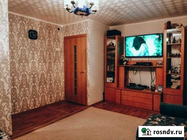 3-комнатная квартира, 55 м², 1/5 эт. в аренду посуточно в Кировске Мурманской области Кировск - изображение 1