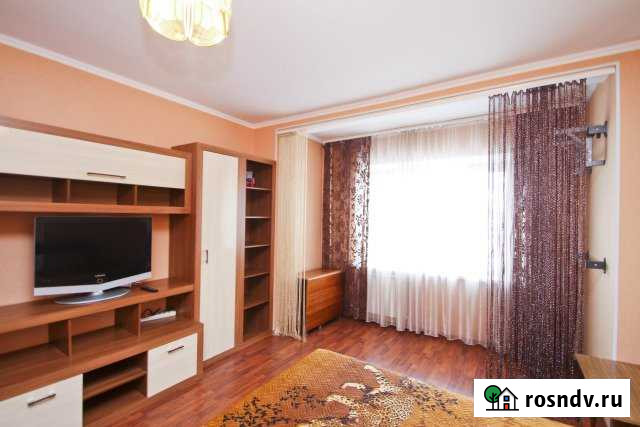 1-комнатная квартира, 45 м², 6/9 эт. в аренду посуточно в Сургуте Ханты-Мансийского АО Сургут - изображение 1