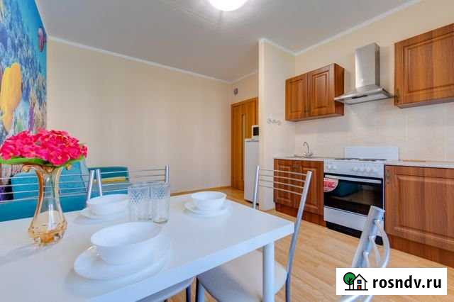 2-комнатная квартира, 48 м², 1/4 эт. в аренду посуточно в Пушкине Пушкин - изображение 1