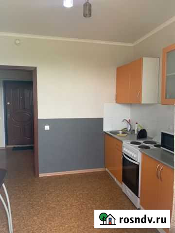 1-комнатная квартира, 39 м², 5/6 эт. в аренду посуточно в Старом Осколе Старый Оскол - изображение 1