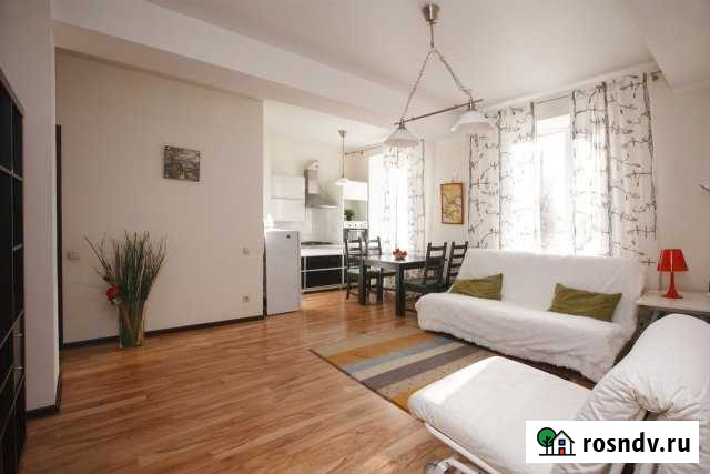 2-комнатная квартира, 65 м², 2/5 эт. в аренду посуточно в Екатеринбурге Екатеринбург - изображение 1