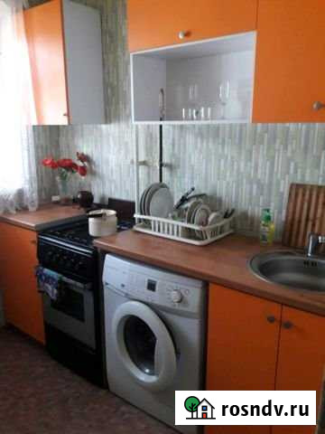 1-комнатная квартира, 35 м², 2/5 эт. в аренду посуточно в Кургане Курган - изображение 1