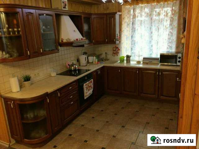 Дом 120 м² на участке 5 сот. в аренду посуточно в Магнитогорске Магнитогорск - изображение 1