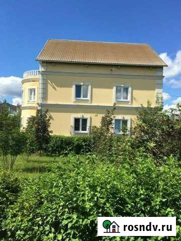 Коттедж 540 м² на участке 15 сот. в аренду на длительный срок в Москве Москва - изображение 1