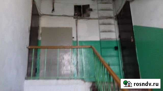 Комната 20 м² в 4-ком. кв., 5/5 эт. на продажу в Новокузнецке Новокузнецк - изображение 1