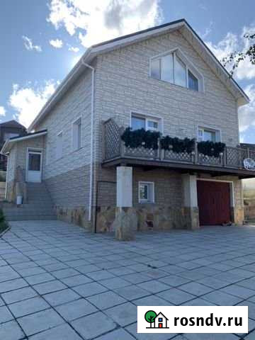 Дом 200 м² на участке 7 сот. в аренду посуточно в Магнитогорске Магнитогорск - изображение 1