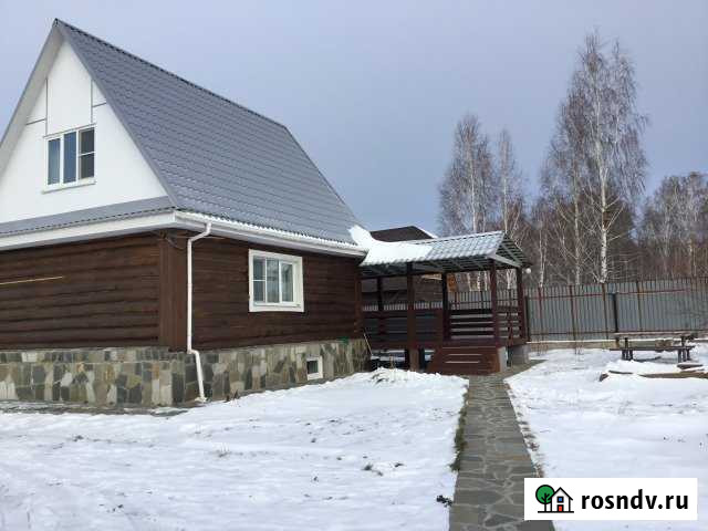 Дом 100 м² на участке 10 сот. в аренду посуточно в Челябинске Челябинск - изображение 1