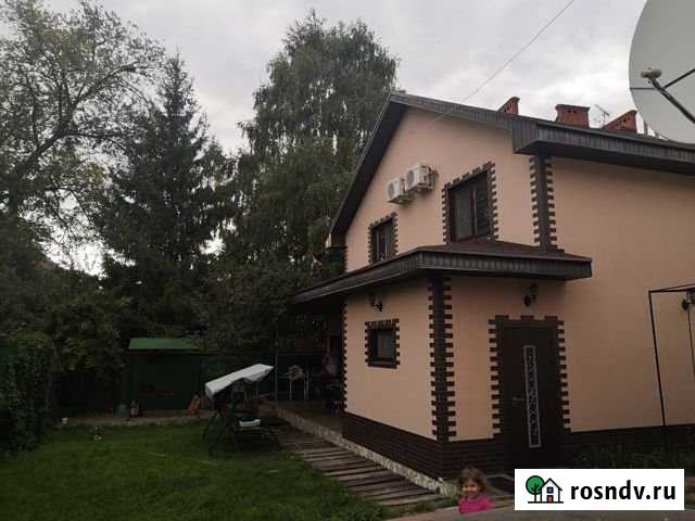 Коттедж 170 м² на участке 4 сот. в аренду посуточно в Самаре Самара - изображение 1