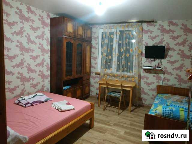 Комната 21 м² в 3-ком. кв., 2/2 эт. в аренду на длительный срок в Севастополе Севастополь - изображение 1