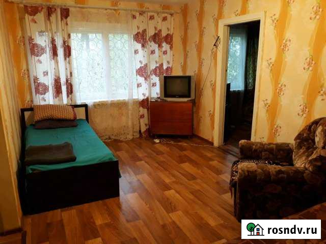 2-комнатная квартира, 43 м², 1/5 эт. в аренду посуточно в Березниках Березники - изображение 1