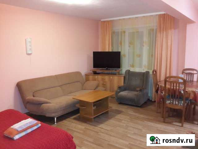 Квартира-студия, 34 м², 1/5 эт. в аренду посуточно в Саянске Саянск - изображение 1