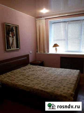 2-комнатная квартира, 45 м², 1/5 эт. в аренду посуточно в Троицке Челябинской области Троицк - изображение 1