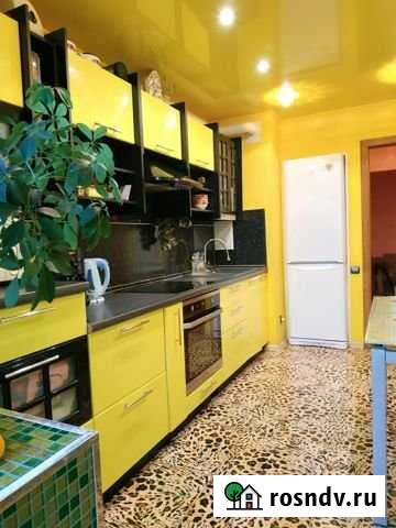 3-комнатная квартира, 63 м², 1/5 эт. на продажу в Петропавловске-Камчатском Петропавловск-Камчатский - изображение 1