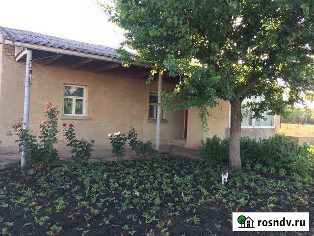 Дом 60 м² на участке 8 сот. на продажу в Красногвардейском Республики Крым Красногвардейское - изображение 1