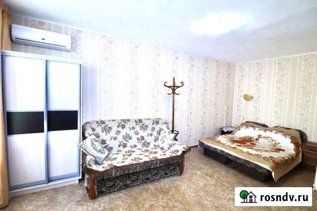1-комнатная квартира, 32 м², 3/5 эт. в аренду на длительный срок в Феодосии Феодосия - изображение 1